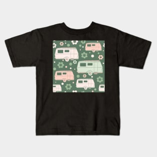 Green And Pink Vintage Caravans and Flowers Pattern Kids T-Shirt